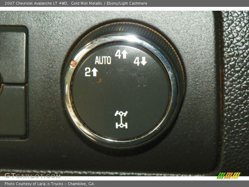 Gold Mist Metallic / Ebony/Light Cashmere 2007 Chevrolet Avalanche LT 4WD
