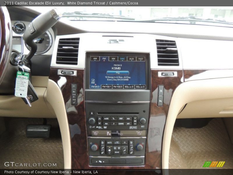 White Diamond Tricoat / Cashmere/Cocoa 2011 Cadillac Escalade ESV Luxury