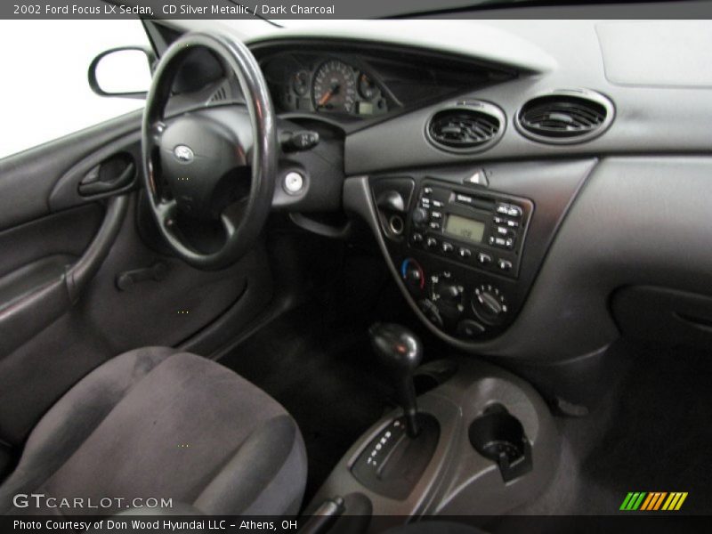 CD Silver Metallic / Dark Charcoal 2002 Ford Focus LX Sedan