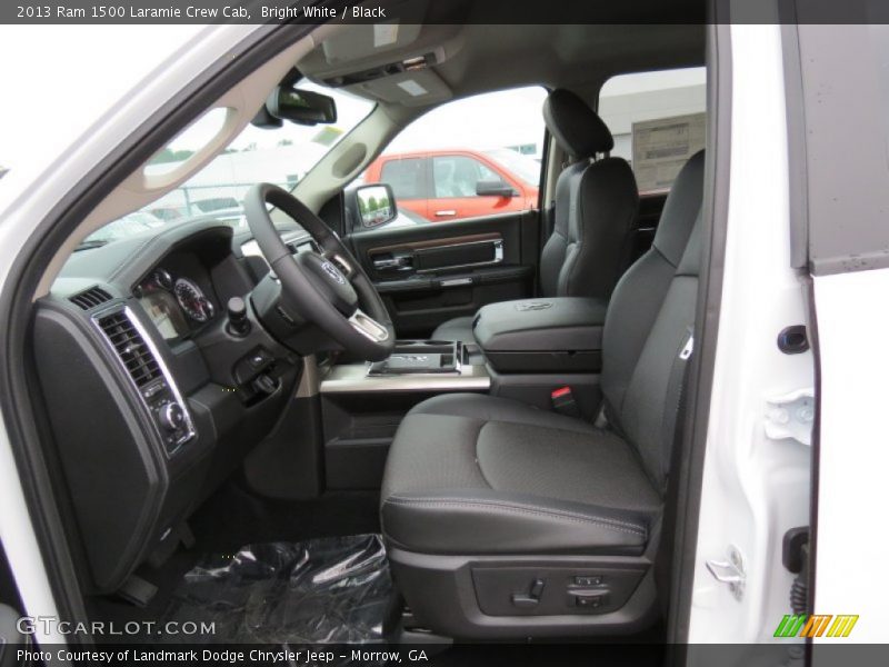Bright White / Black 2013 Ram 1500 Laramie Crew Cab