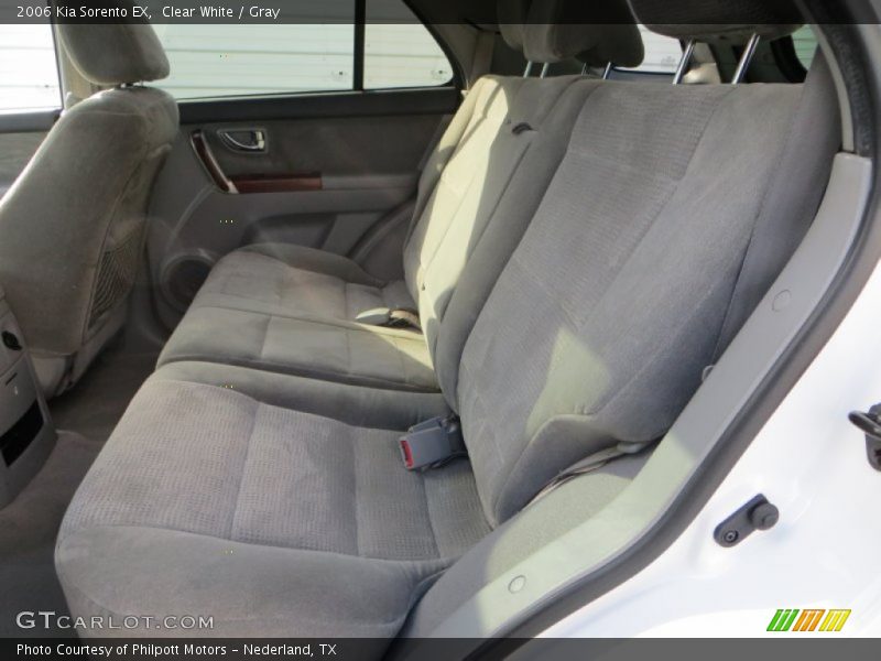Clear White / Gray 2006 Kia Sorento EX