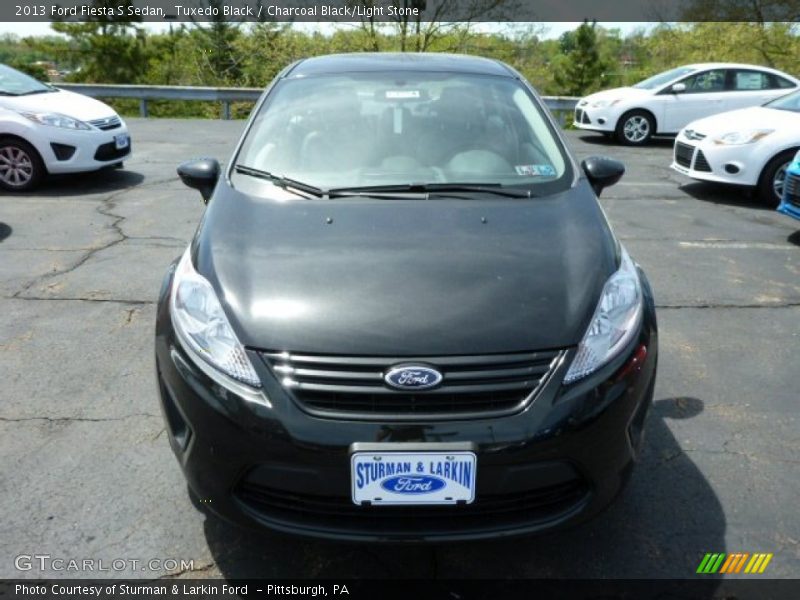 Tuxedo Black / Charcoal Black/Light Stone 2013 Ford Fiesta S Sedan