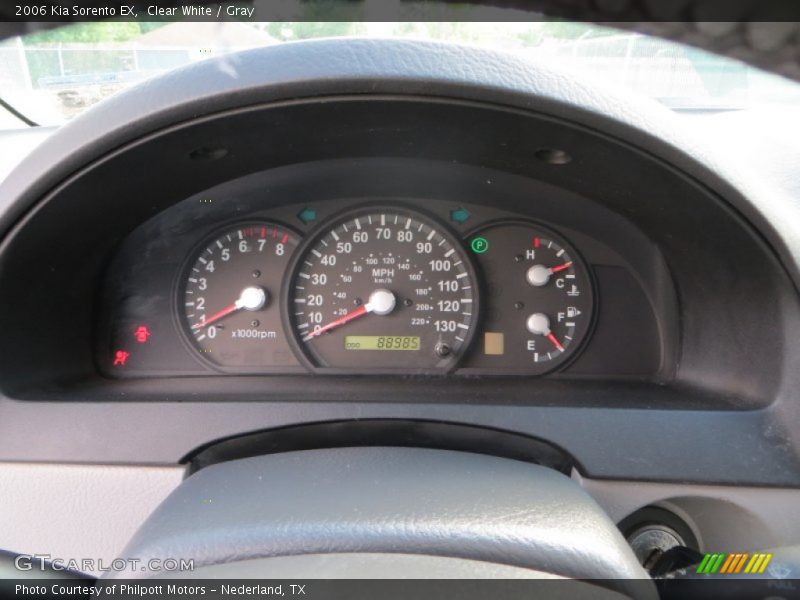 Clear White / Gray 2006 Kia Sorento EX