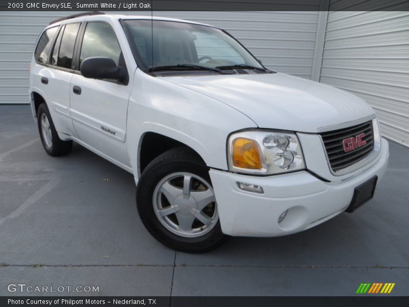 Summit White / Light Oak 2003 GMC Envoy SLE