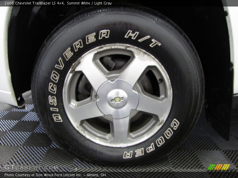 Summit White / Light Gray 2006 Chevrolet TrailBlazer LS 4x4