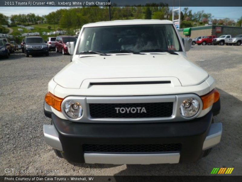 Iceberg White / Dark Charcoal 2011 Toyota FJ Cruiser 4WD