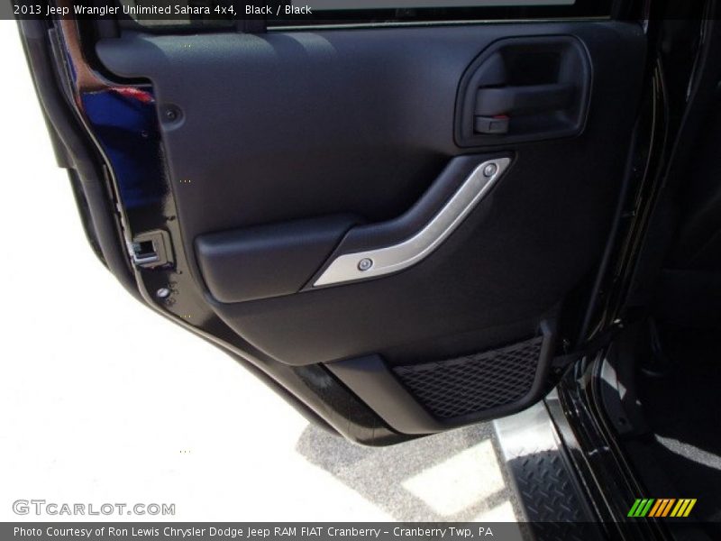 Black / Black 2013 Jeep Wrangler Unlimited Sahara 4x4