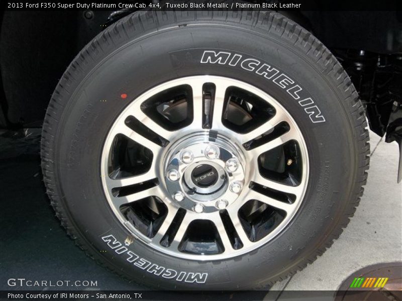  2013 F350 Super Duty Platinum Crew Cab 4x4 Wheel