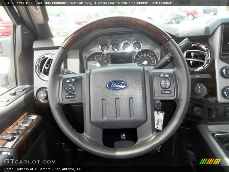  2013 F350 Super Duty Platinum Crew Cab 4x4 Steering Wheel