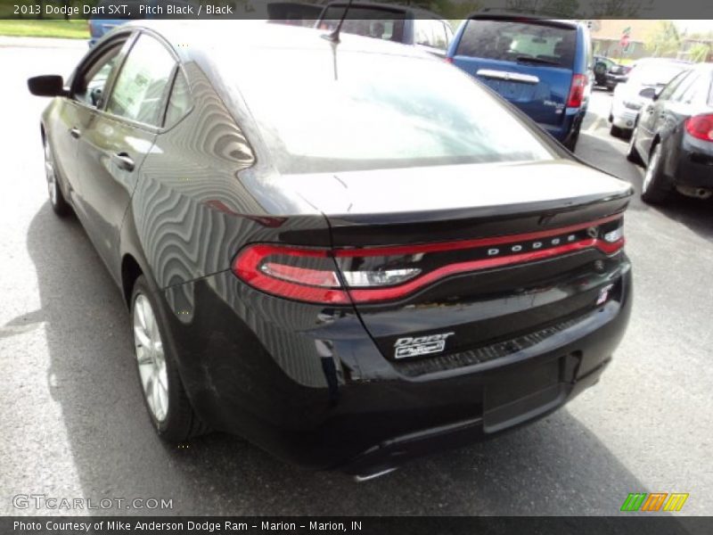 Pitch Black / Black 2013 Dodge Dart SXT