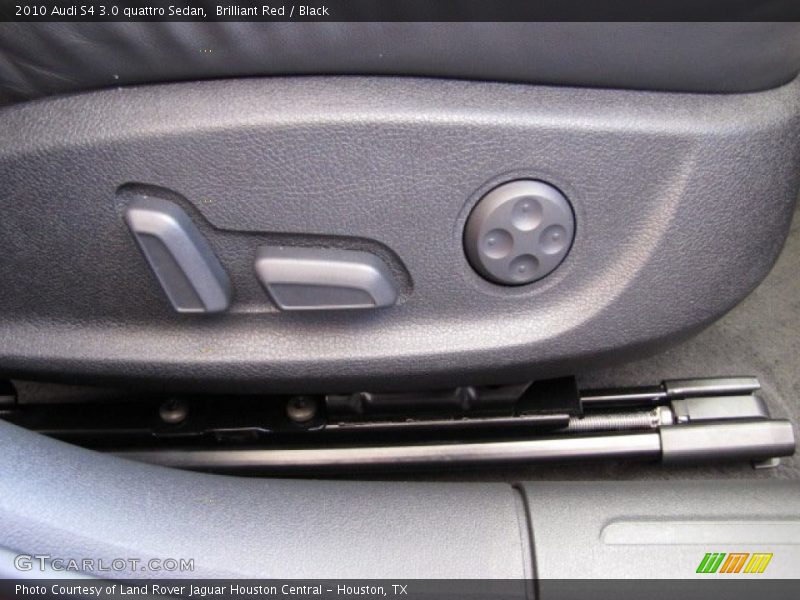 Controls of 2010 S4 3.0 quattro Sedan