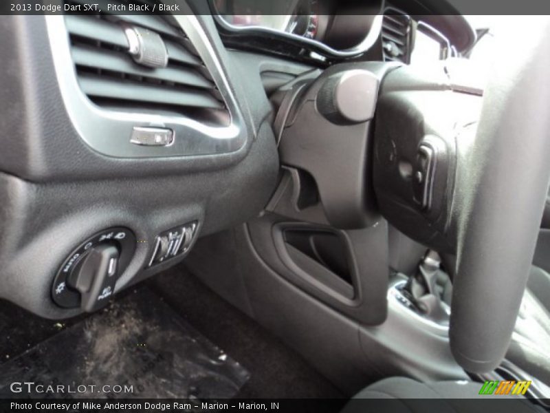 Pitch Black / Black 2013 Dodge Dart SXT