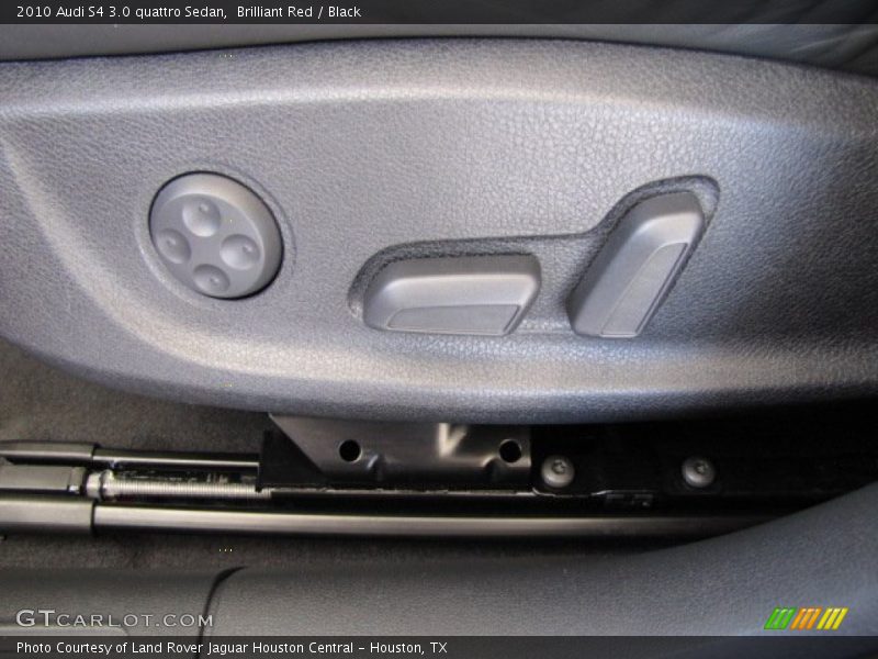 Controls of 2010 S4 3.0 quattro Sedan