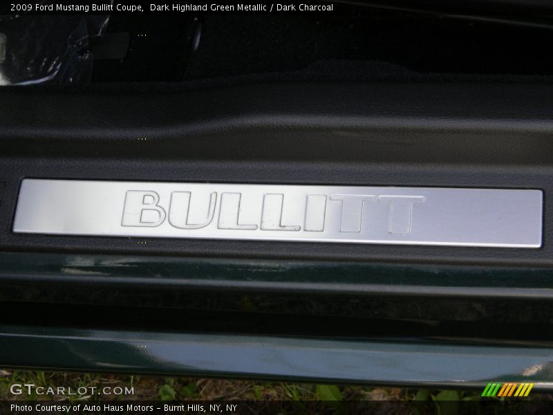 Dark Highland Green Metallic / Dark Charcoal 2009 Ford Mustang Bullitt Coupe
