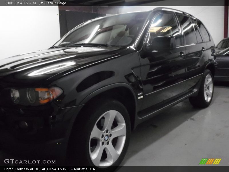 Jet Black / Beige 2006 BMW X5 4.4i