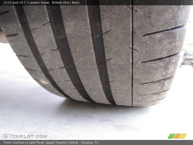 Brilliant Red / Black 2010 Audi S4 3.0 quattro Sedan