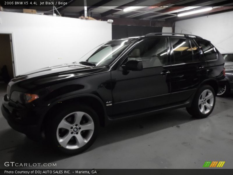 Jet Black / Beige 2006 BMW X5 4.4i