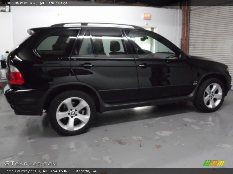 Jet Black / Beige 2006 BMW X5 4.4i