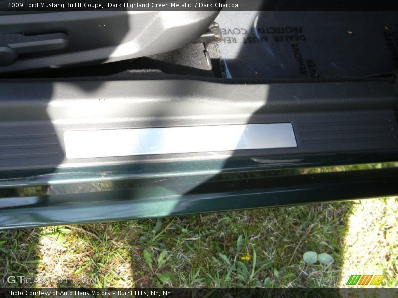 Dark Highland Green Metallic / Dark Charcoal 2009 Ford Mustang Bullitt Coupe