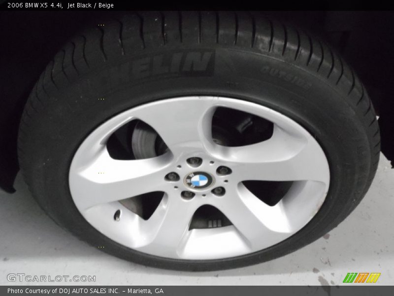 Jet Black / Beige 2006 BMW X5 4.4i