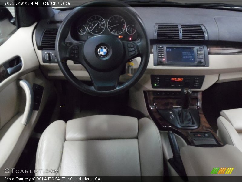 Jet Black / Beige 2006 BMW X5 4.4i