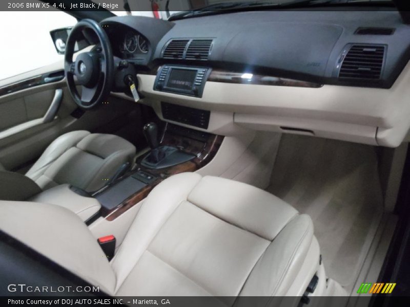 Jet Black / Beige 2006 BMW X5 4.4i