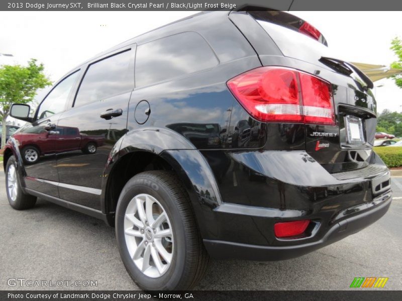 Brilliant Black Crystal Pearl / Black/Light Frost Beige 2013 Dodge Journey SXT