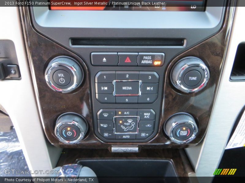 Ingot Silver Metallic / Platinum Unique Black Leather 2013 Ford F150 Platinum SuperCrew