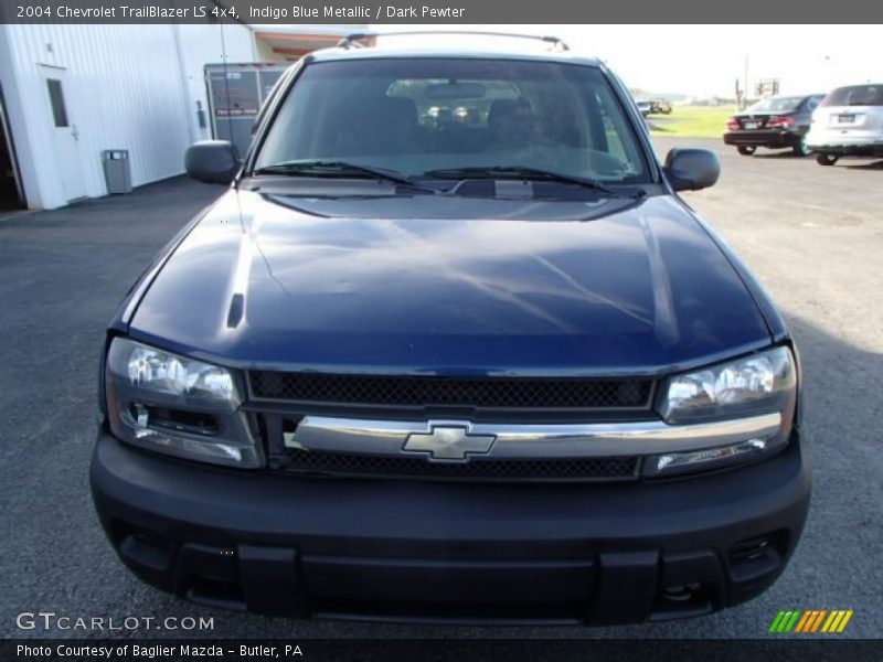 Indigo Blue Metallic / Dark Pewter 2004 Chevrolet TrailBlazer LS 4x4