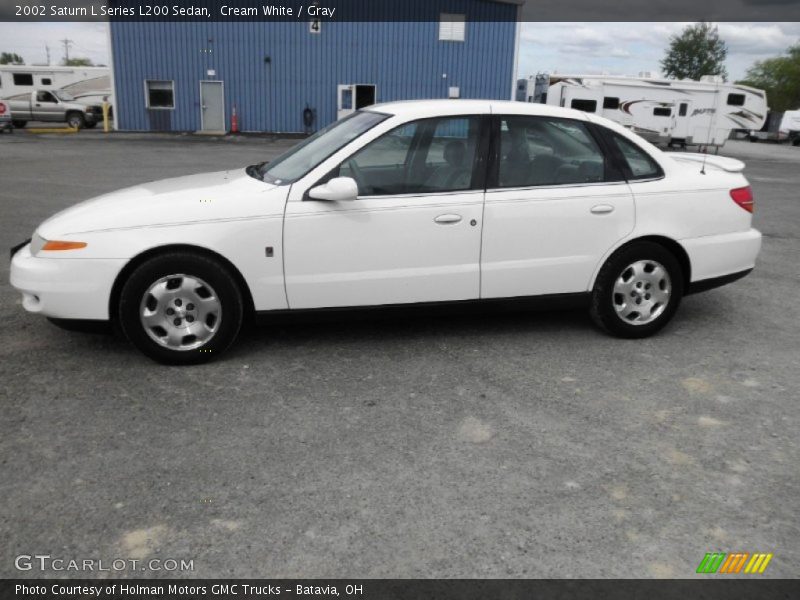 Cream White / Gray 2002 Saturn L Series L200 Sedan