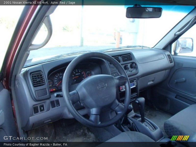 Aztec Red / Sage 2001 Nissan Xterra XE V6 4x4
