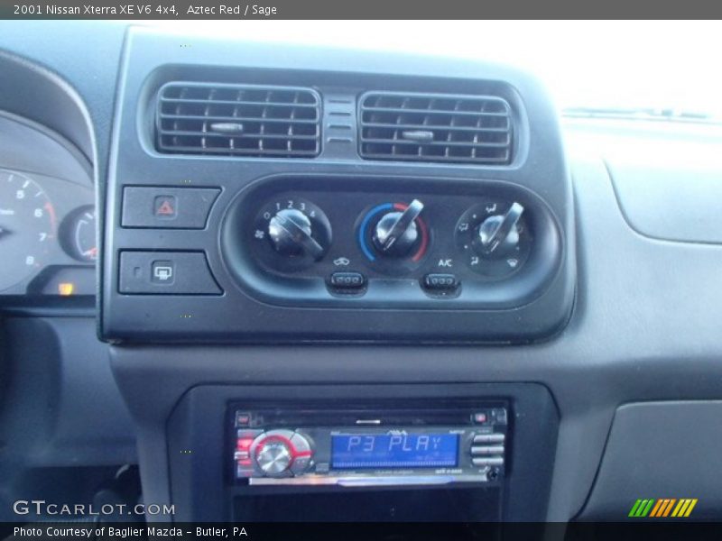 Aztec Red / Sage 2001 Nissan Xterra XE V6 4x4