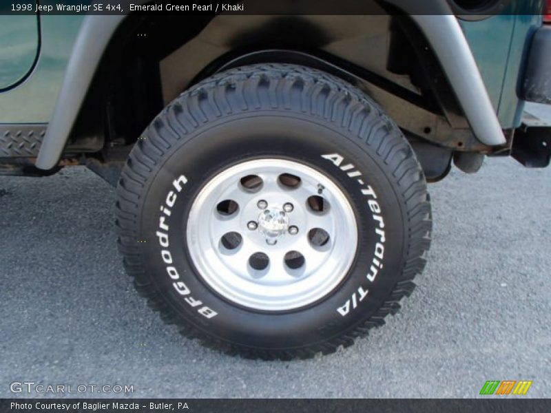 Emerald Green Pearl / Khaki 1998 Jeep Wrangler SE 4x4