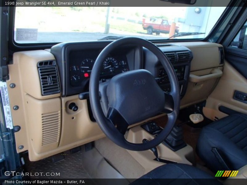Emerald Green Pearl / Khaki 1998 Jeep Wrangler SE 4x4