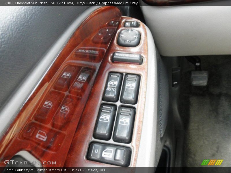 Onyx Black / Graphite/Medium Gray 2002 Chevrolet Suburban 1500 Z71 4x4