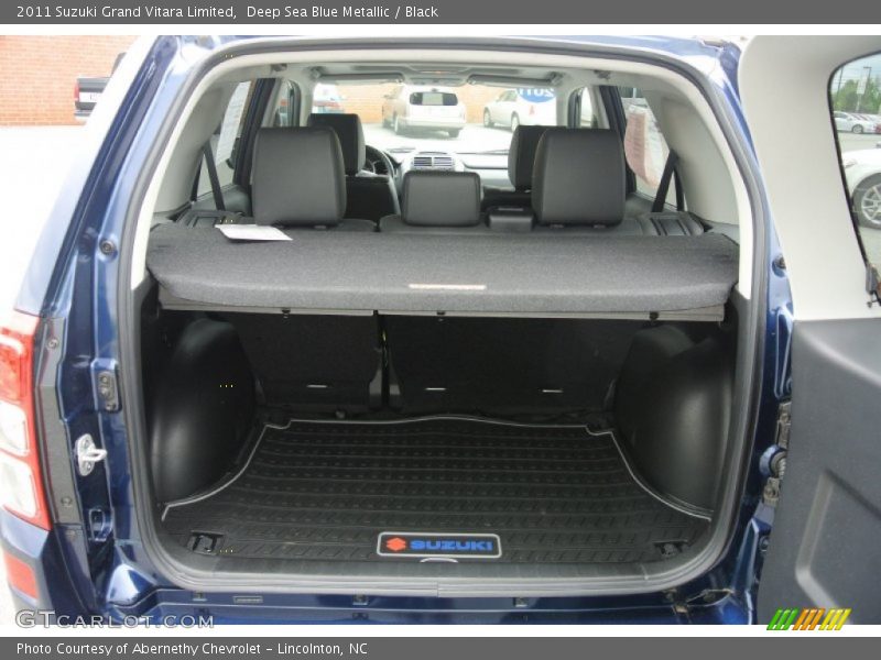 Deep Sea Blue Metallic / Black 2011 Suzuki Grand Vitara Limited