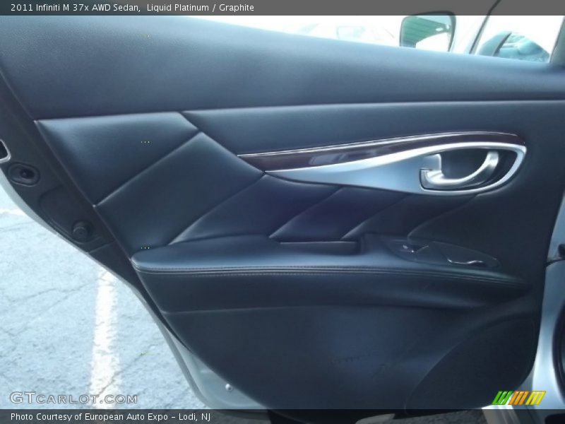 Liquid Platinum / Graphite 2011 Infiniti M 37x AWD Sedan