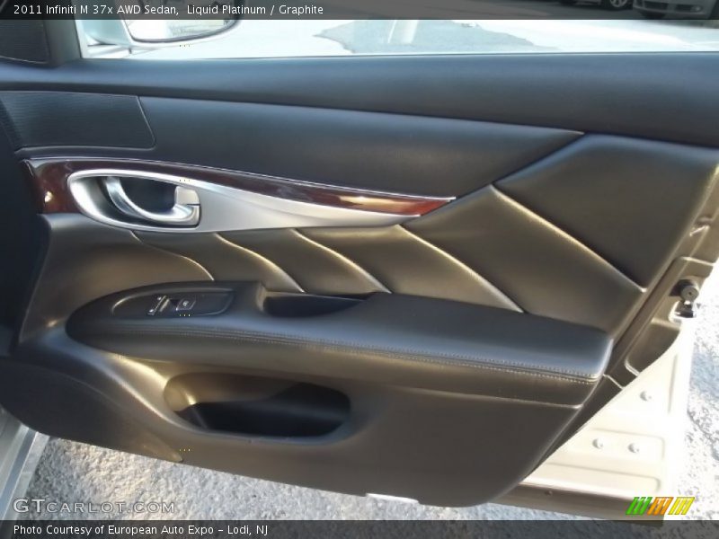 Liquid Platinum / Graphite 2011 Infiniti M 37x AWD Sedan