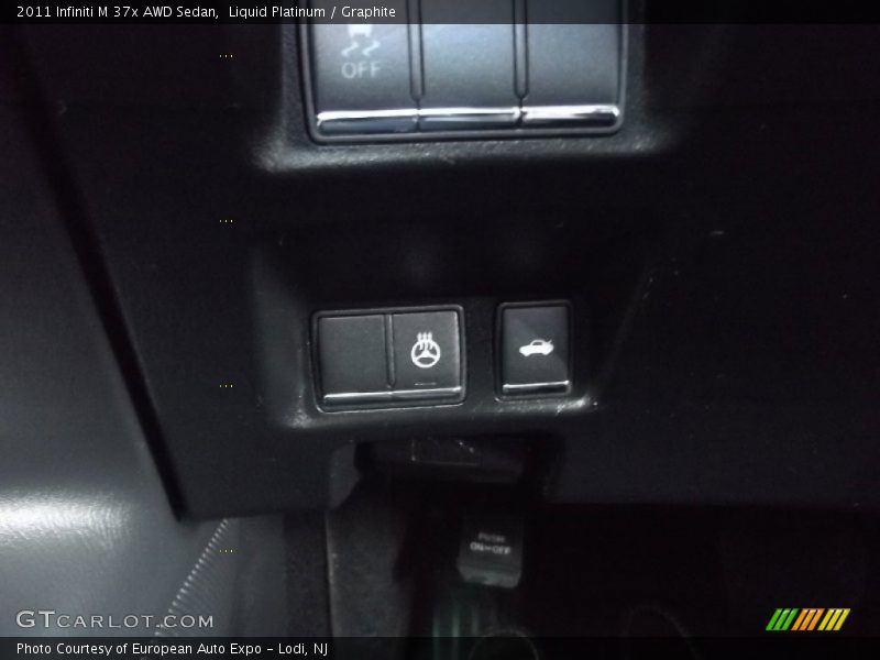 Liquid Platinum / Graphite 2011 Infiniti M 37x AWD Sedan