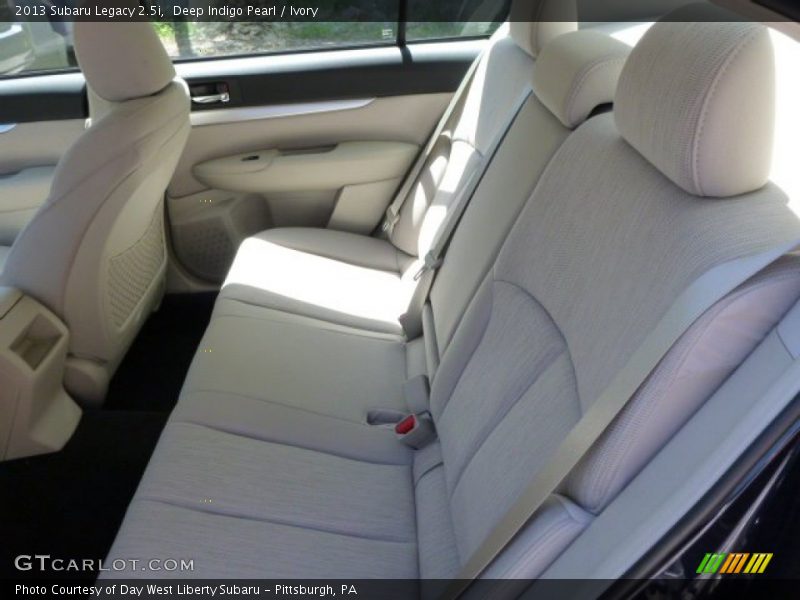 Deep Indigo Pearl / Ivory 2013 Subaru Legacy 2.5i