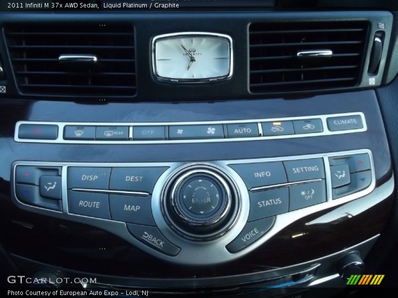 Liquid Platinum / Graphite 2011 Infiniti M 37x AWD Sedan
