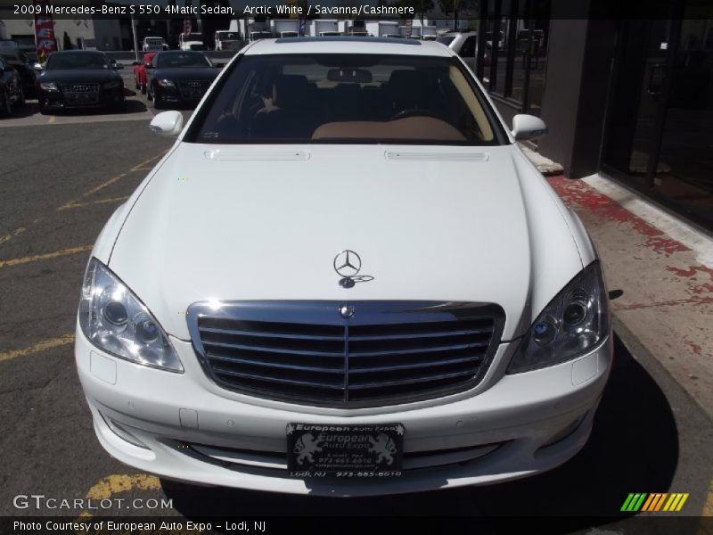 Arctic White / Savanna/Cashmere 2009 Mercedes-Benz S 550 4Matic Sedan