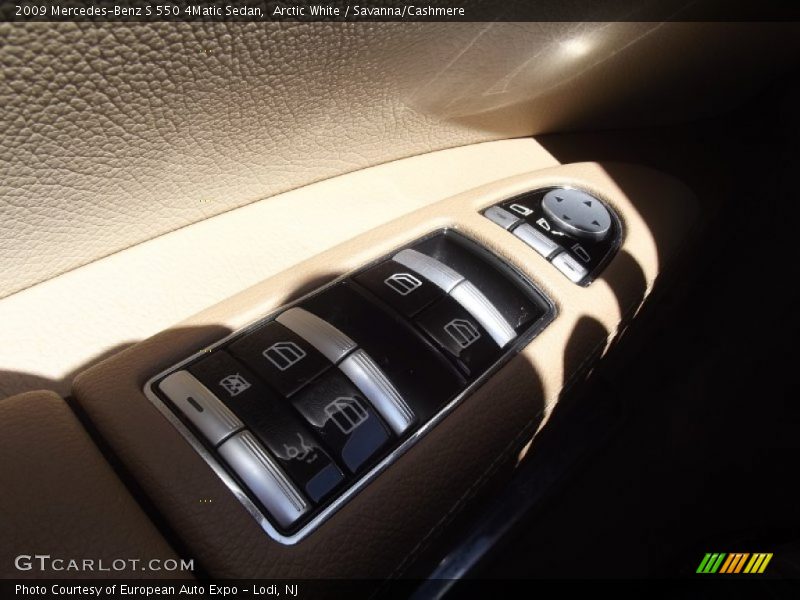 Arctic White / Savanna/Cashmere 2009 Mercedes-Benz S 550 4Matic Sedan