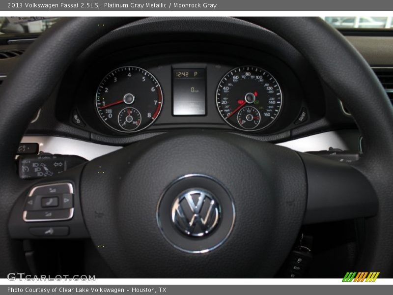 Platinum Gray Metallic / Moonrock Gray 2013 Volkswagen Passat 2.5L S