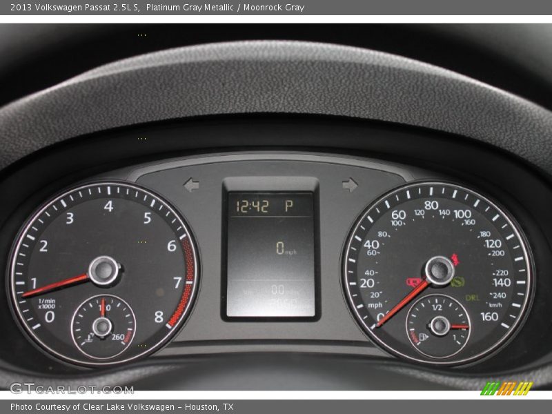 Platinum Gray Metallic / Moonrock Gray 2013 Volkswagen Passat 2.5L S