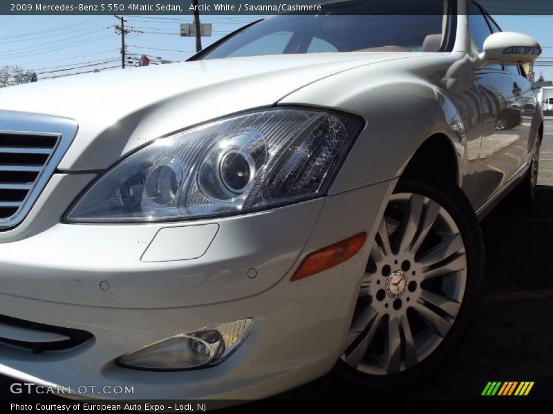 Arctic White / Savanna/Cashmere 2009 Mercedes-Benz S 550 4Matic Sedan