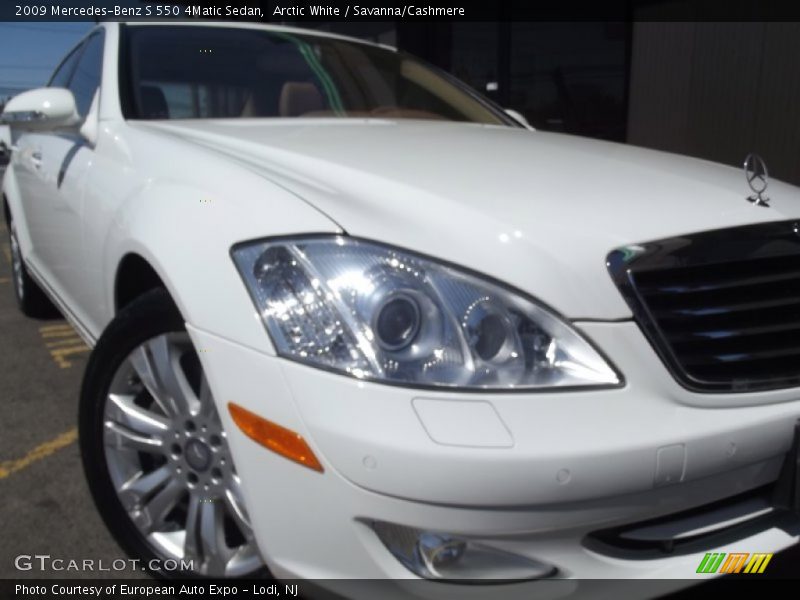 Arctic White / Savanna/Cashmere 2009 Mercedes-Benz S 550 4Matic Sedan