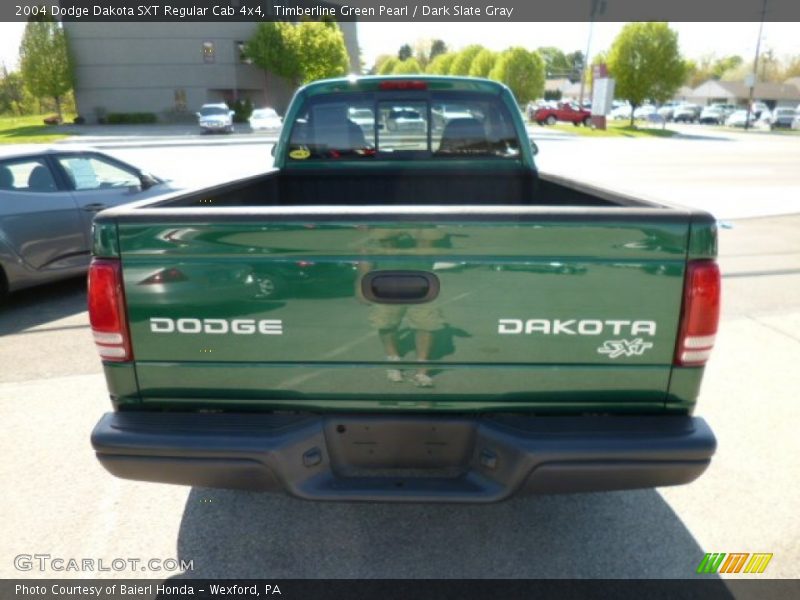 Timberline Green Pearl / Dark Slate Gray 2004 Dodge Dakota SXT Regular Cab 4x4
