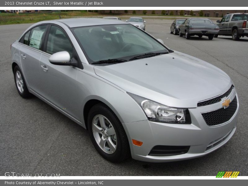Silver Ice Metallic / Jet Black 2013 Chevrolet Cruze LT