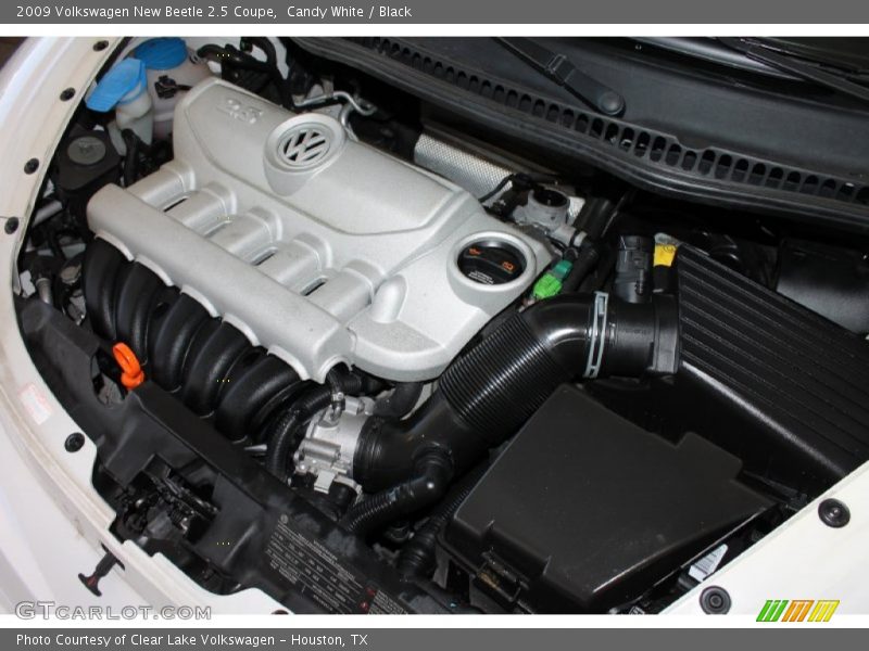 Candy White / Black 2009 Volkswagen New Beetle 2.5 Coupe